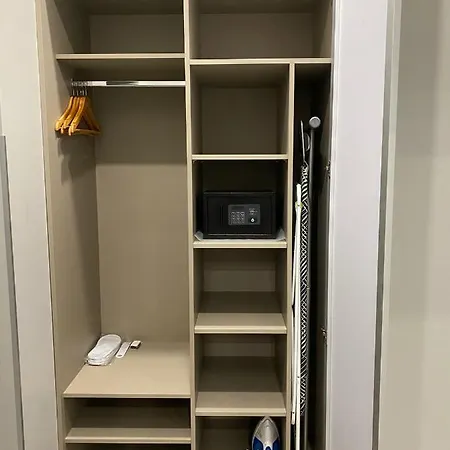 מלון דירות Family Boutique 4*