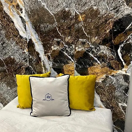 Family Boutique 4* לבוב