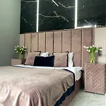 Family Boutique 4*