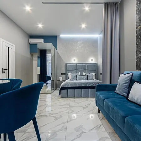 Family Boutique 4* Lviv