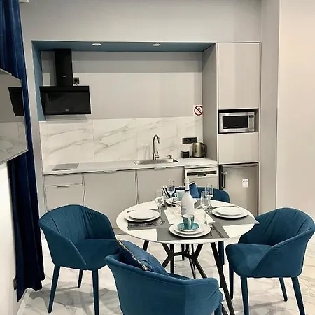 Family Boutique Apartmanhotel Lviv