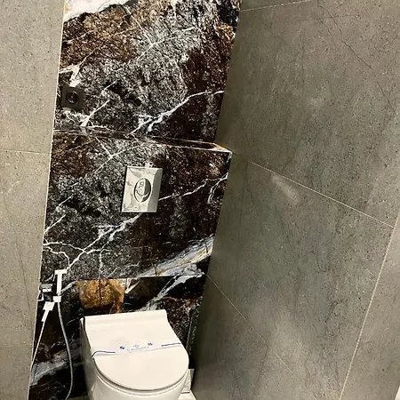 Family Boutique Apartmanhotel Lviv