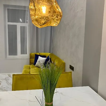 Family Boutique Aparthotel 4*