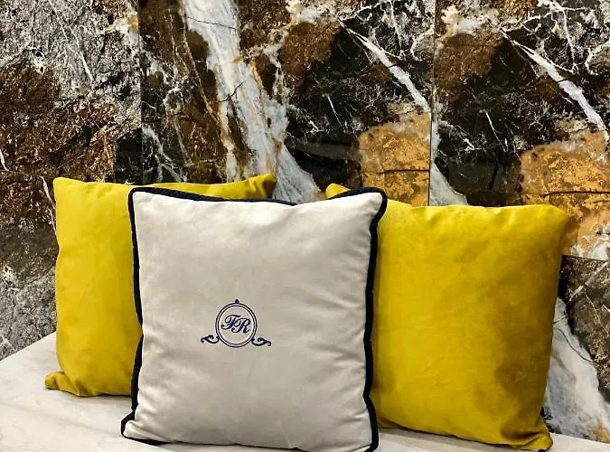 Family Boutique 4* Lviv