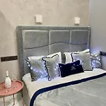 شقة فندقية Family Boutique