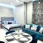 Family Boutique 4*