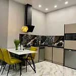 Family Boutique شقة فندقية