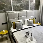 شقة فندقية Family Boutique 4*