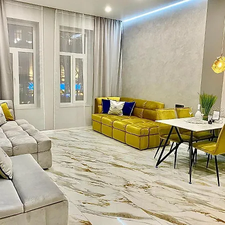 Family Boutique Aparthotel