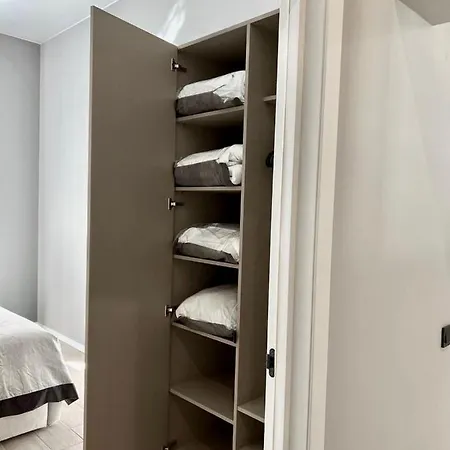 Family Boutique Aparthotel Lviv