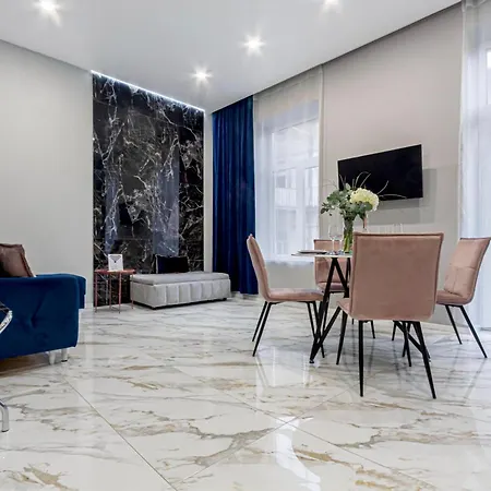 Aparthotel Family Boutique Lviv